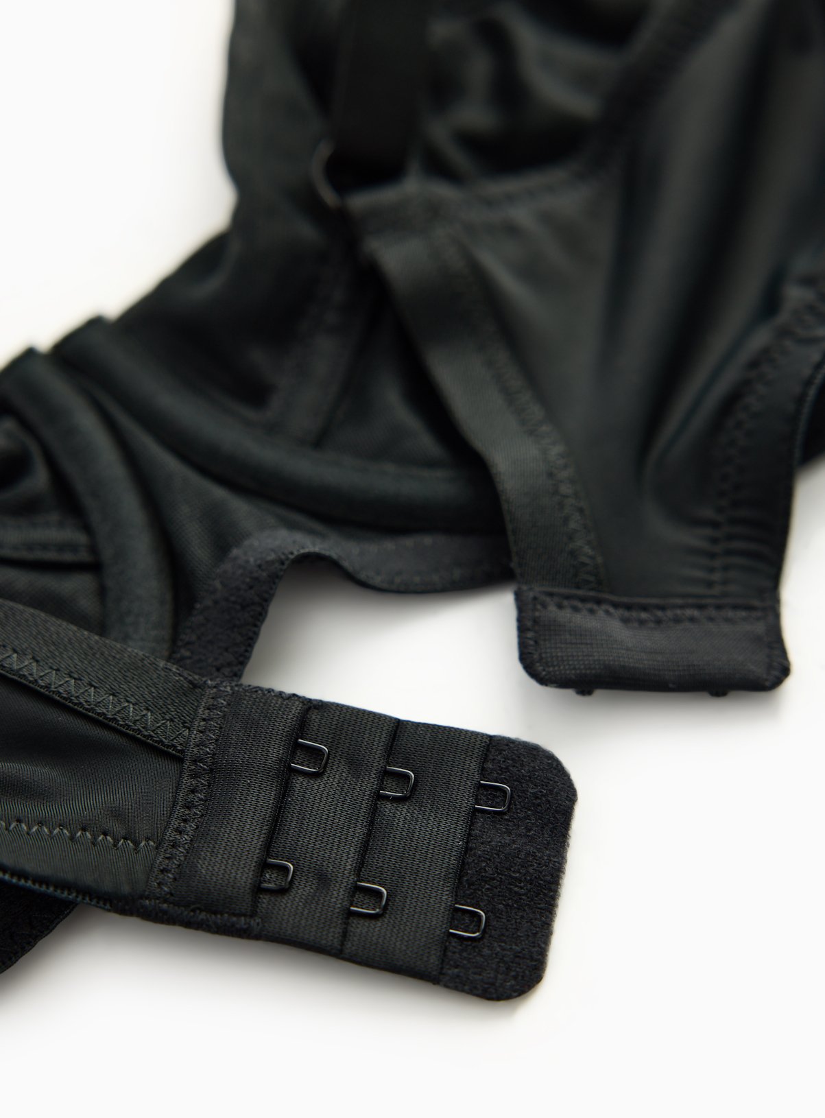 DD+ Plain Full Cup Underwired Bra 3 Pack 42GG - Image 4 thumbnail